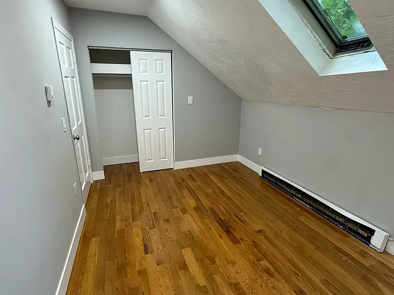 773 Pleasant St #4 — Photo 9
