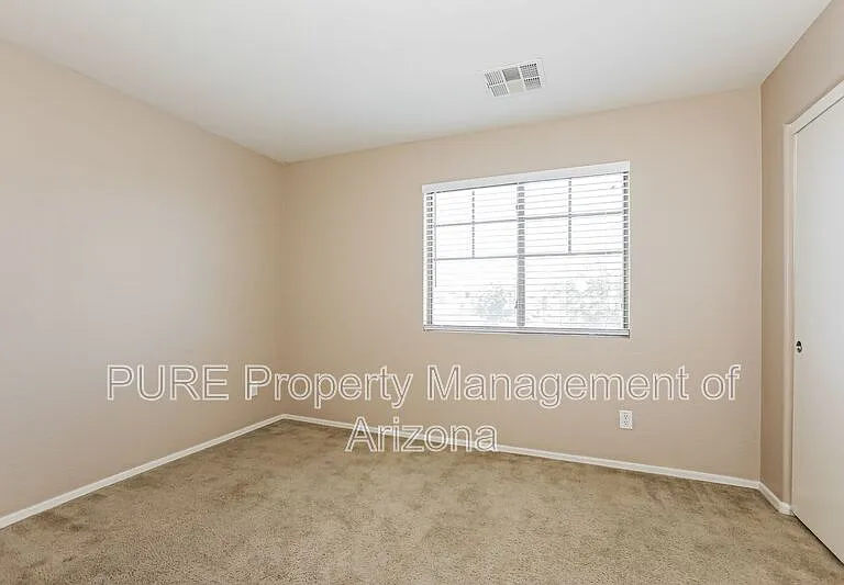 34467 N Picket Post Dr — Photo 20