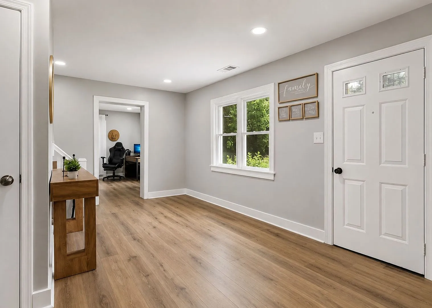 4 bedroom/2 bathroom- West Point — Photo 4