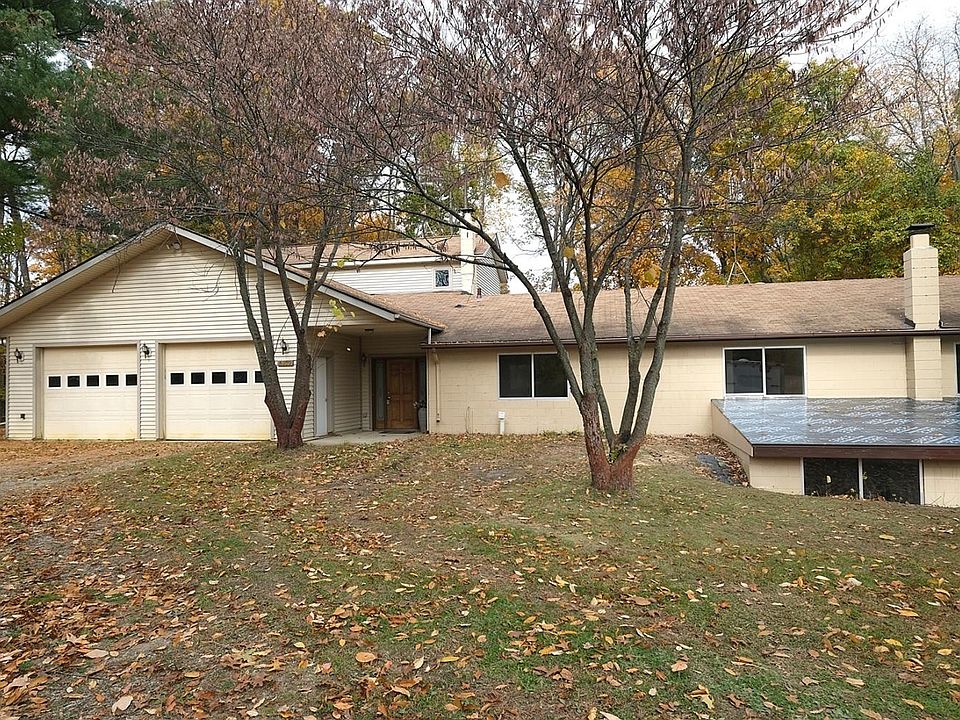6309 Hogan Rd, Fenton, MI 48430 Zillow