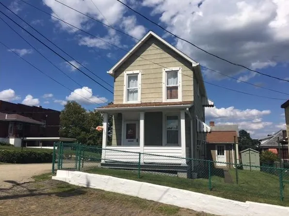 330 Rod Way, Donora, PA 15033
