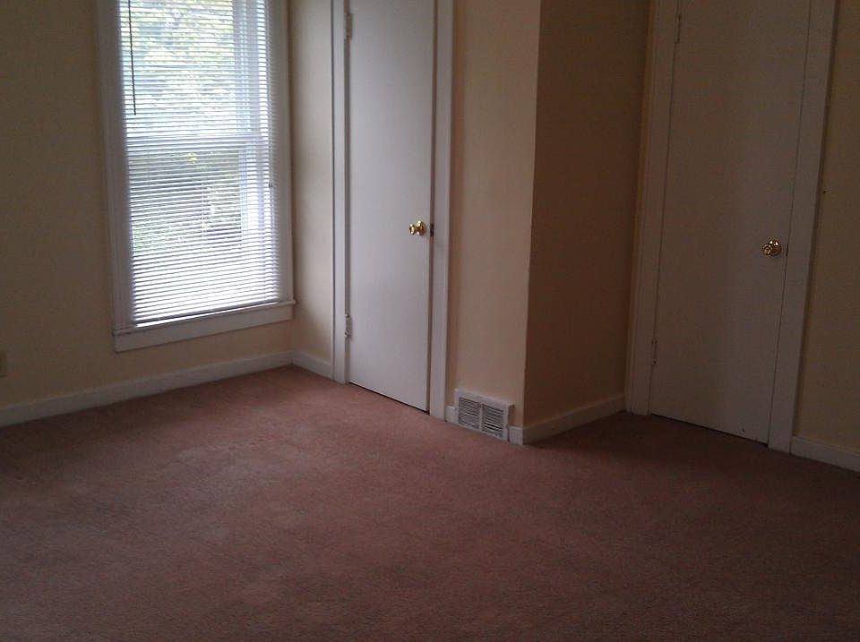1st image of 328 1/2 N 11th St