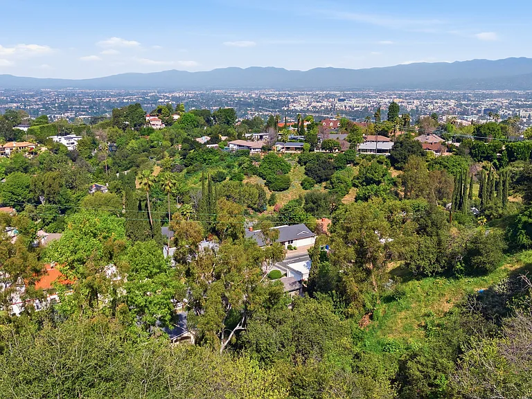 3329 Dona Rosa Dr — Photo 46