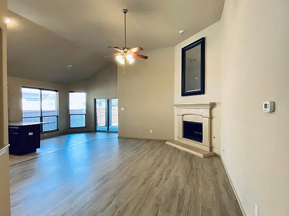 5th image of 2108 Frosted Willow Ln