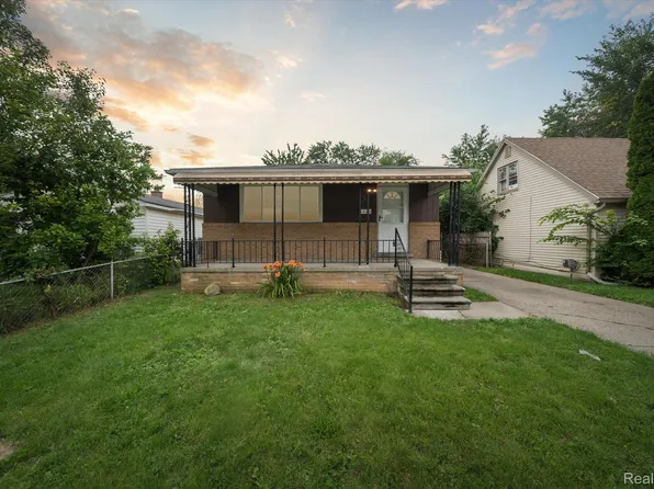 8520 Continental Ave, Warren, MI 48089