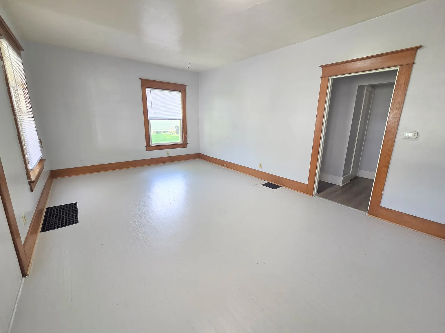 1 bed, 950 sqft, $850 — Photo 3