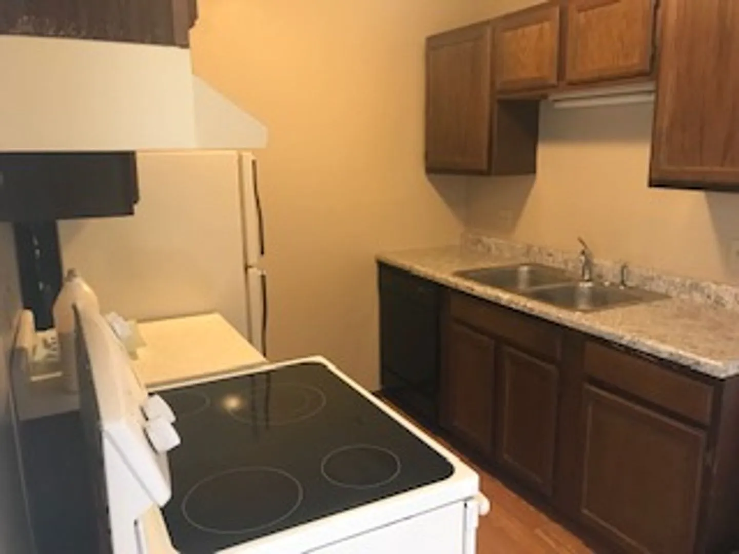 3621 Sager Ave — Photo 3