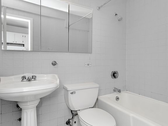 5th image of 257 Water St #3J