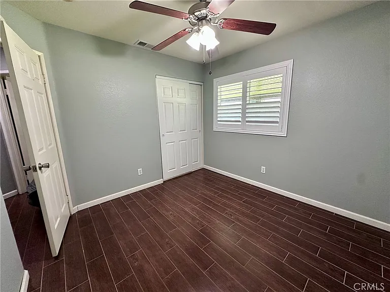 9221 Signature St — Photo 7