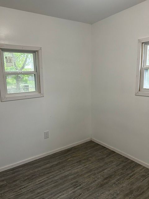 2nd image of 2126 SE 21st St