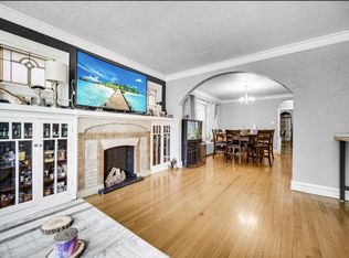 4835 W Cornelia Ave UNIT 1, Chicago, IL 60641
