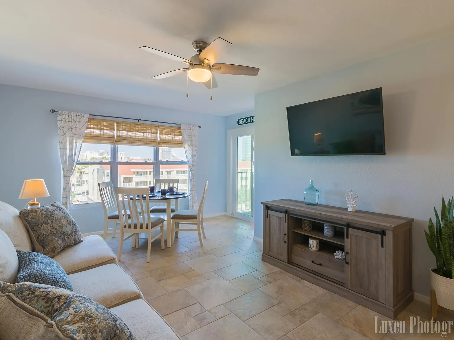 120 Padre Blvd — Photo 2