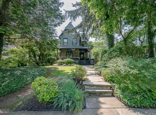 122 Webster Ave, Wyncote, PA 19095