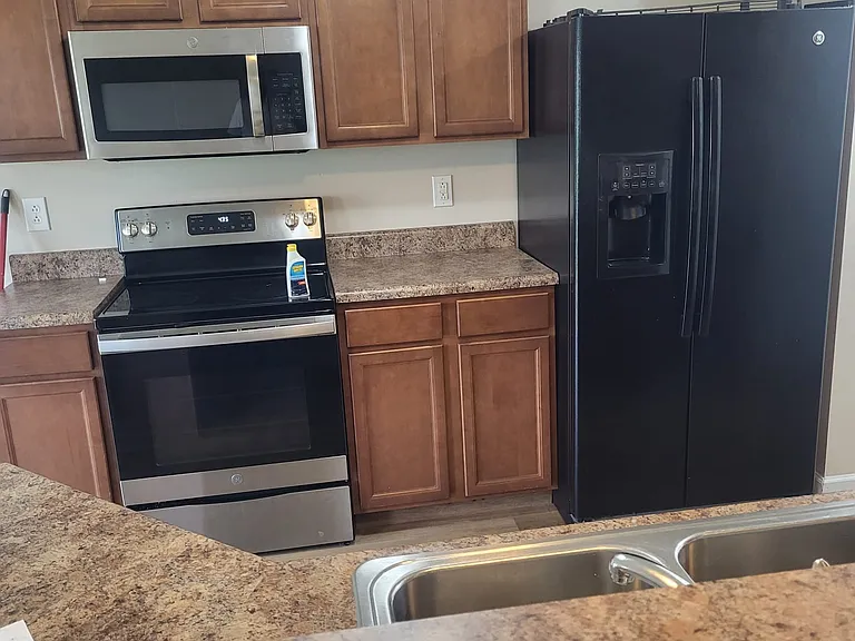 855 Harbor Woods Dr — Photo 7