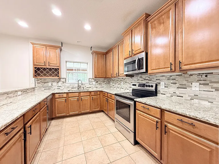 11288 Panther Creek Pkwy — Photo 13