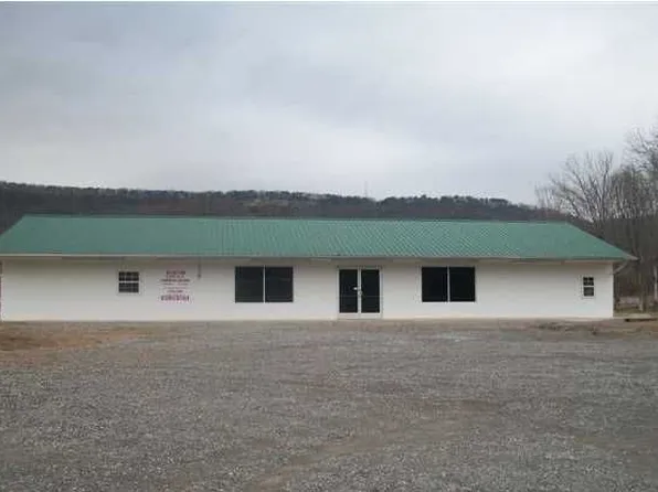 13647 Old State Highway 28, Pikeville, TN 37367