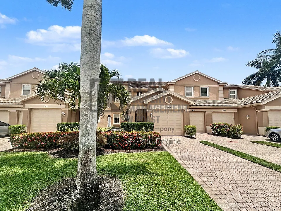 13911 Lake Mahogany Blvd #2923