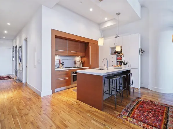 360 Furman Street 511 image 1 of 36
