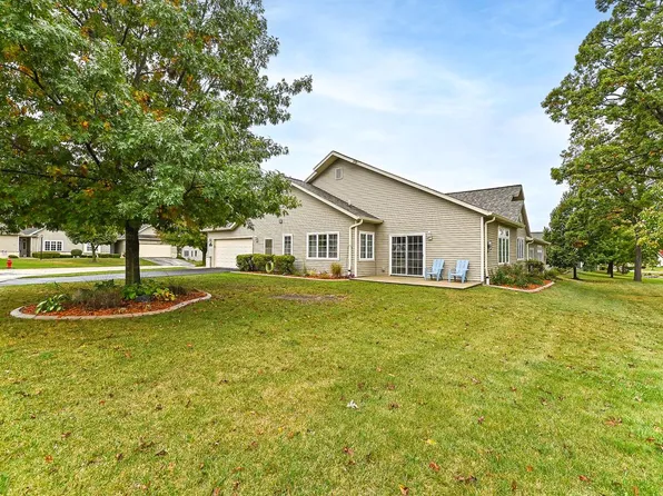 5332 South Butterfield WAY, Greenfield, WI 53221