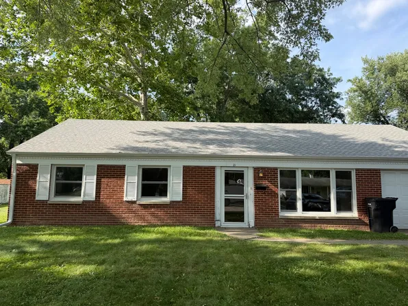 21 Scarsdale Rd, Montgomery, IL 60538
