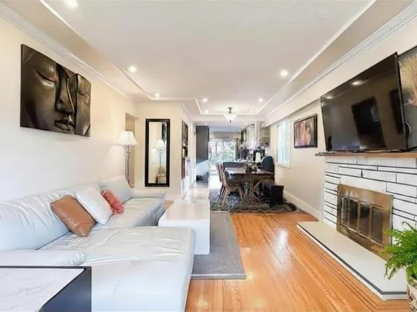 56 Warwick Ave, Burnaby, BC V5B 3X3