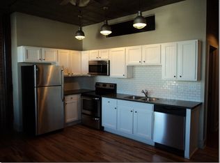 215M Nash St W, Wilson, NC 27893