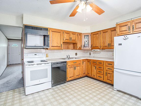 4th image of 3356 Chestnut Ave SW