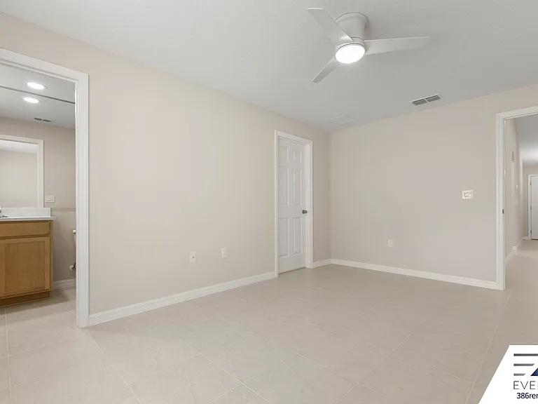 12 Llovera Pl #B — Photo 16