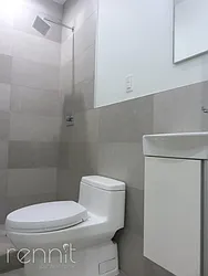 Rented by Rennit Inc.