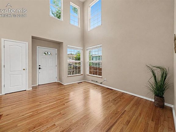3rd image of 1865 Windover Ct