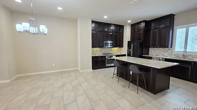 3831 Harry Wurzbach Rd #21 — Photo 15