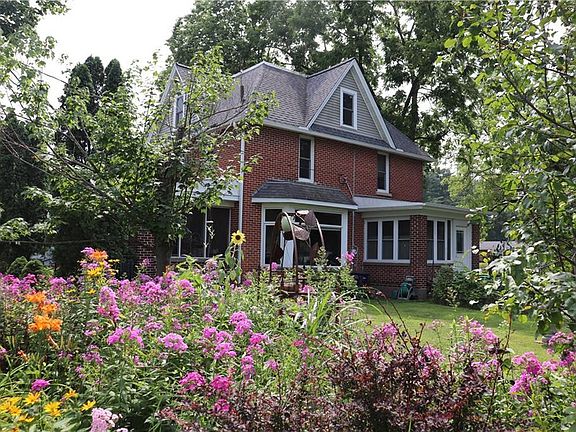 5th image of 35725 5th Street