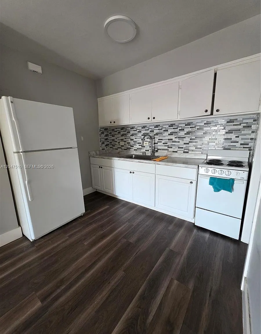 1 bed, 1.0 bath, $1,650 — Photo 1