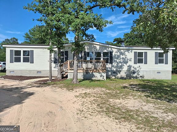2nd image of 393 Tucker Rd