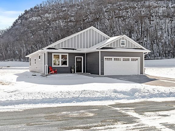 2nd image of 585 Cedar Dr