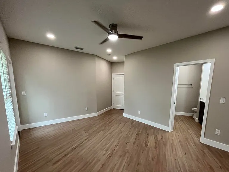 2879 Leahs Ln — Photo 12