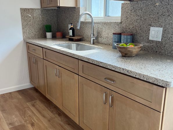 1109 Francisco Ave #8