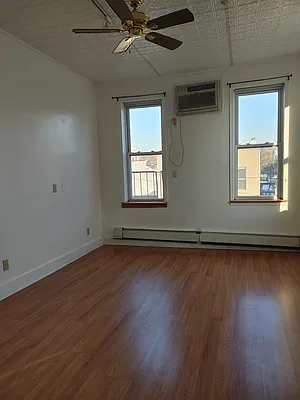 Rented by Brick Real Estate | media 22