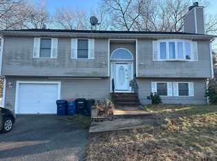 346 Durfee St, New Bedford, MA 02740