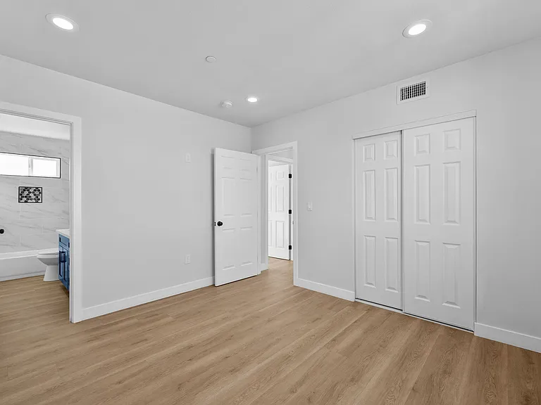 3223 Lanfranco St — Photo 22