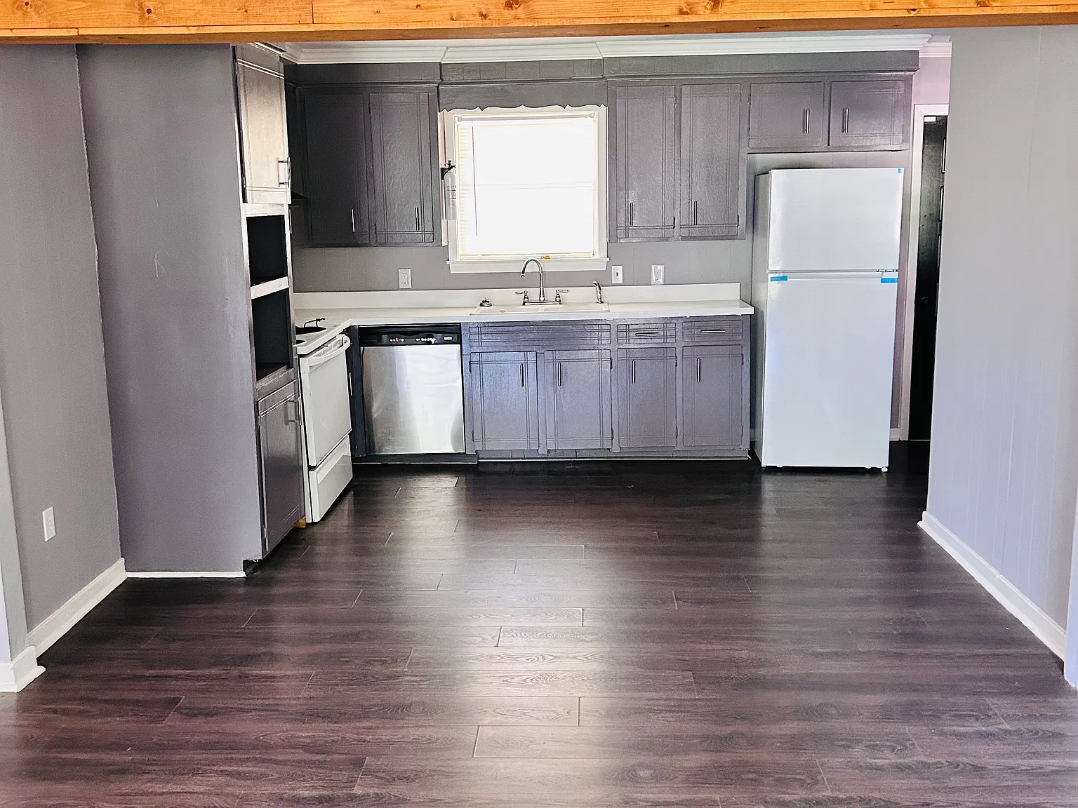 1764 Southhaven Cir — Photo 3
