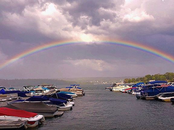 Minutes From NF Town Park