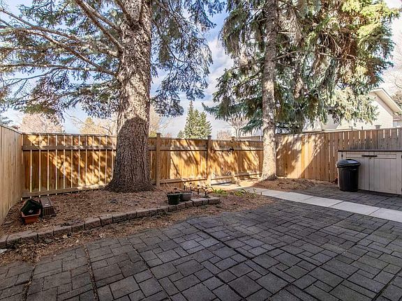 5th image of 17-1915 18th Ave N #17