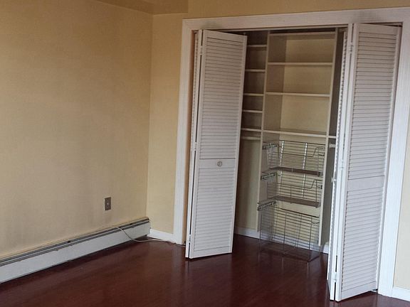 5th image of 147 Bay 20 St #12