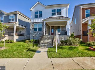 41983 Spring Air Dr, Ashburn, VA 20148