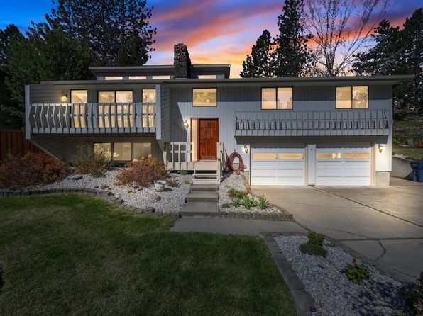 8527 N Greenwood St, Spokane, WA 99208
