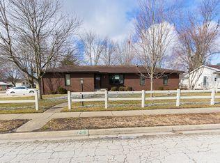 201 Felmley Dr, Normal, IL 61761