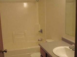 1115 Mark Ave APT 8, Tomah, WI 54660