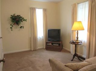 302 S 8th Ave, Beech Grove, IN 46107