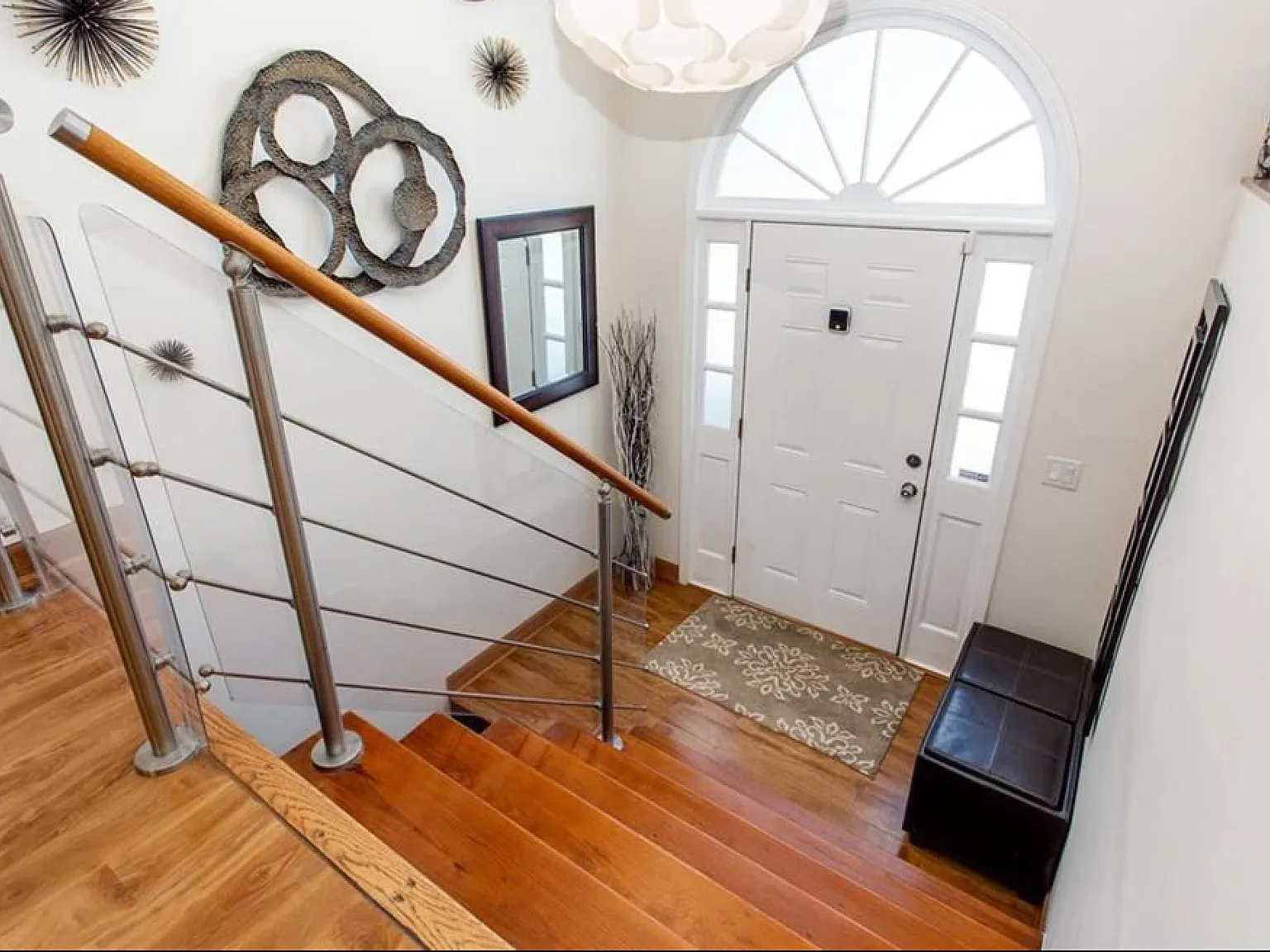 4 bed, 3000 sqft, $2,350 — Photo 4